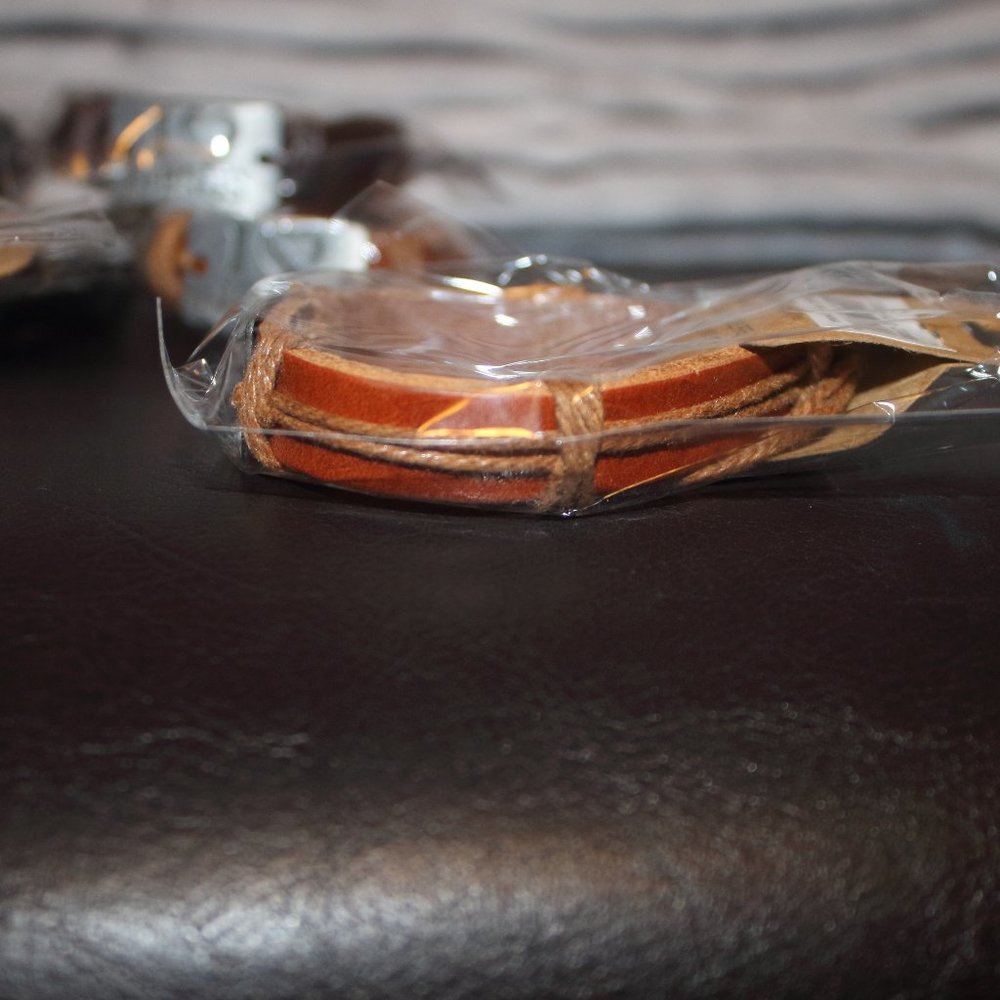 5X HP* 10/19/21 10/17/22 BEST IN JEWELRY REAL LEATHER I LOVE JESUS BRACELETS 3 - Picture 3 of 4